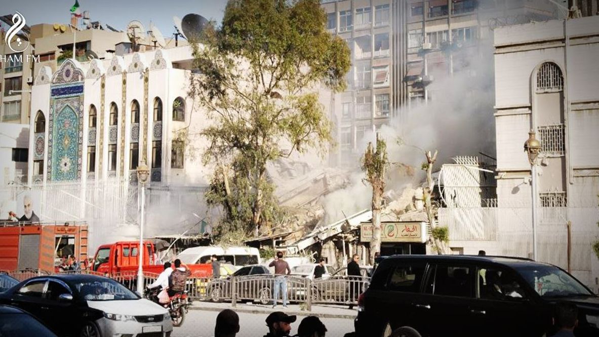 Izrael bombami zaútočil na íránské velvyslanectví v Sýrii, zabil dva velitele